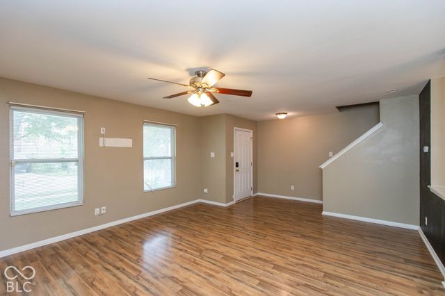 912 Brookstone Drive, Franklin, IN 46131