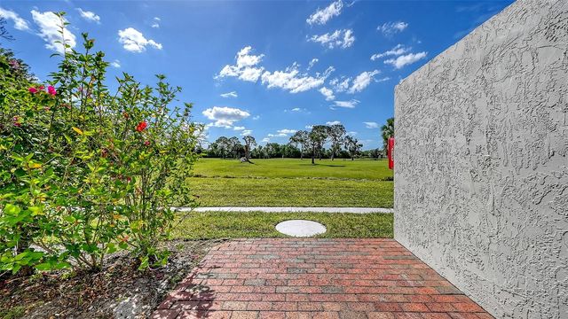 3569 LONGMEADOW 35, Sarasota, FL 34235