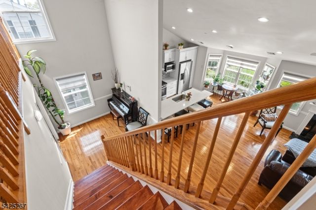 569 Coventry Dr 569, Nutley Twp., NJ 07110