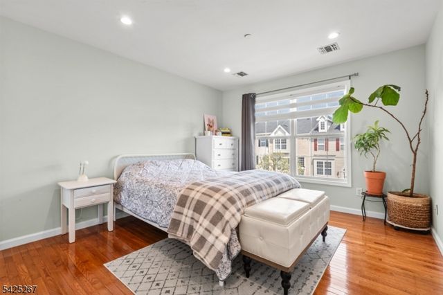 569 Coventry Dr 569, Nutley Twp., NJ 07110