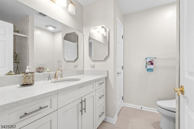 569 Coventry Dr 569, Nutley Twp., NJ 07110