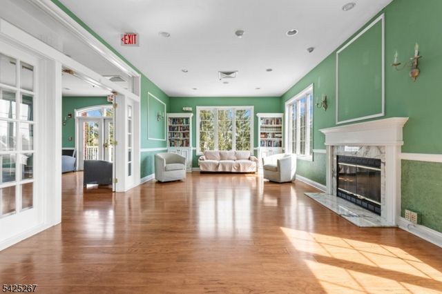 569 Coventry Dr 569, Nutley Twp., NJ 07110