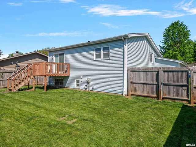 2712 Mead Drive, Springfield, IL 62707