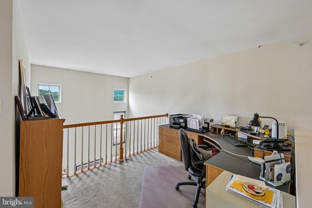 4 DUNKIRK CT, Norristown, PA 19403