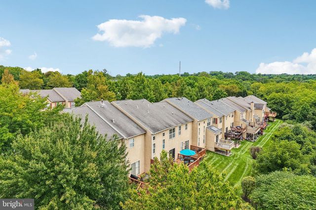 4 DUNKIRK CT, Norristown, PA 19403
