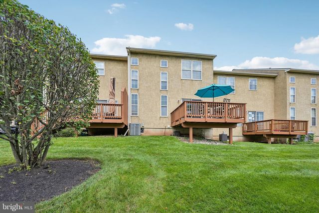 4 DUNKIRK CT, Norristown, PA 19403