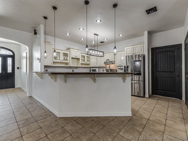 420 NW 5th, Pryor, OK 74361