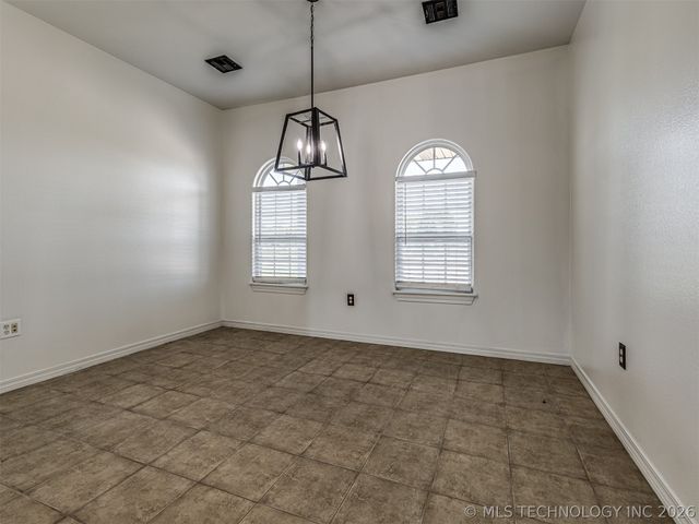 420 NW 5th, Pryor, OK 74361