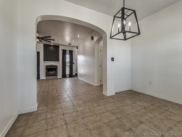 420 NW 5th, Pryor, OK 74361