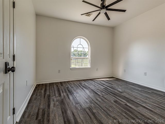 420 NW 5th, Pryor, OK 74361