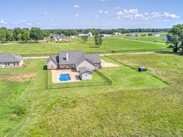 420 NW 5th, Pryor, OK 74361