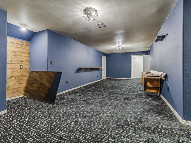 420 NW 5th, Pryor, OK 74361