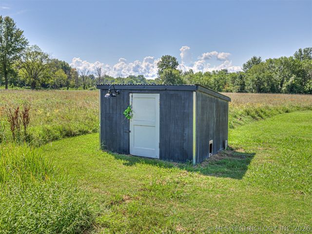 420 NW 5th, Pryor, OK 74361