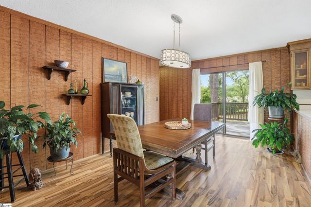 110 Ashley Oaks Drive, Simpsonville, SC 29680