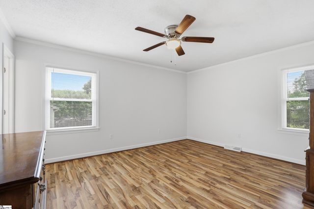 110 Ashley Oaks Drive, Simpsonville, SC 29680