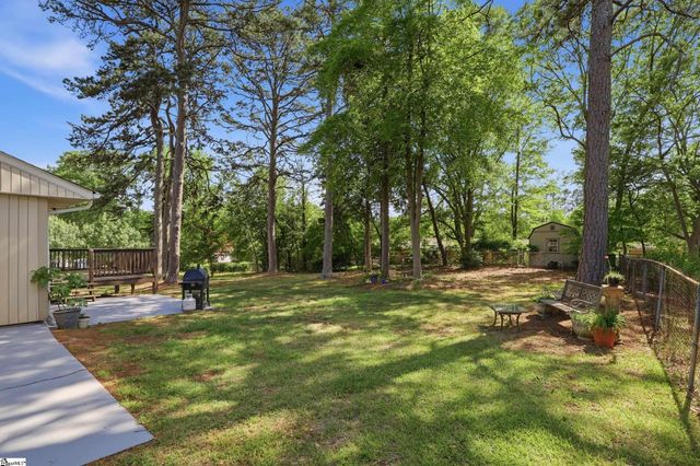 110 Ashley Oaks Drive, Simpsonville, SC 29680