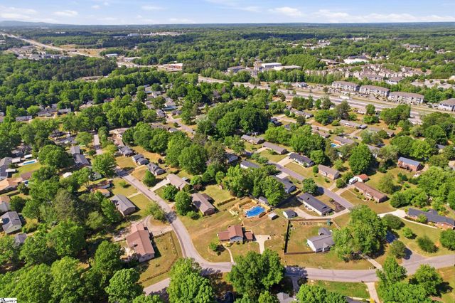 110 Ashley Oaks Drive, Simpsonville, SC 29680