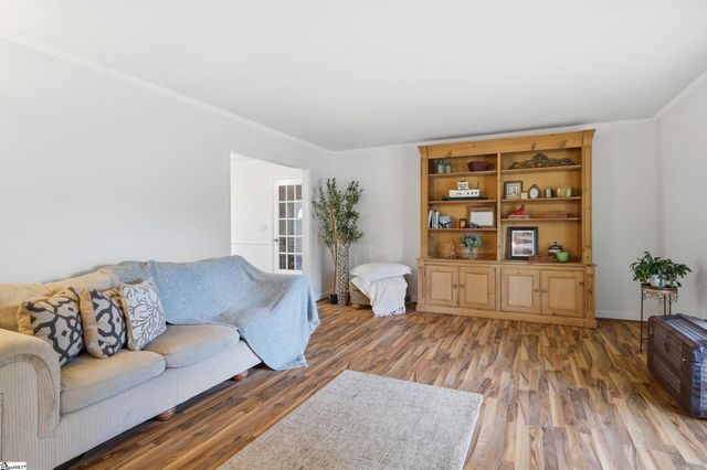 110 Ashley Oaks Drive, Simpsonville, SC 29680