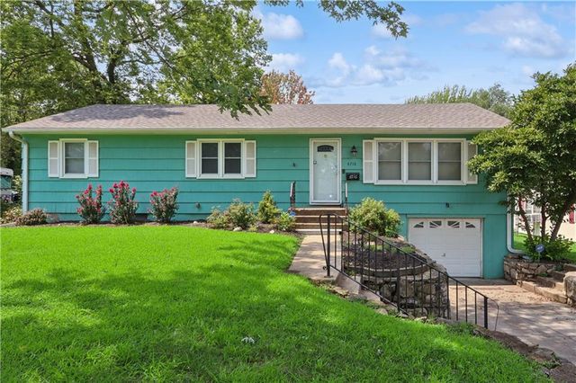 6716 Corrington Avenue, Kansas City, MO 64133