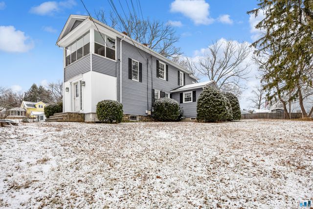 254 Davis Street C, Watertown, CT 06779