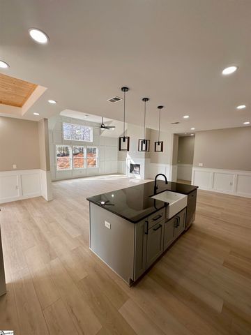 209 Chestnut Drive, Belton, SC 29627