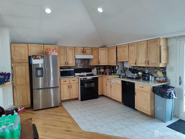 1512 41st Street, North Bergen, NJ 07087