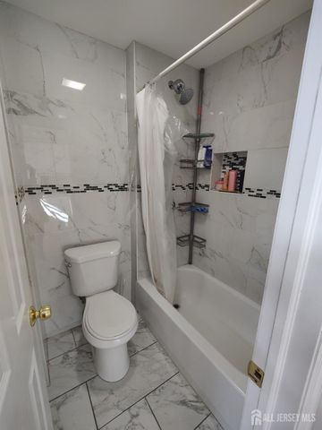 1512 41st Street, North Bergen, NJ 07087