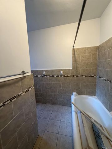 20 William Street 4B, Mount Vernon, NY 10552
