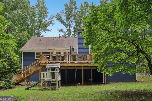 120 Carriage Gate Drive, Sharpsburg, GA 30277