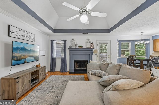 120 Carriage Gate Drive, Sharpsburg, GA 30277