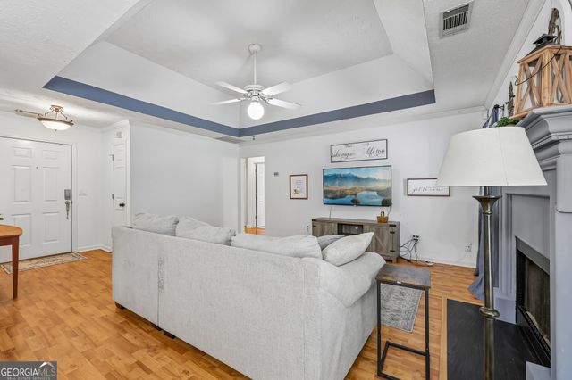 120 Carriage Gate Drive, Sharpsburg, GA 30277