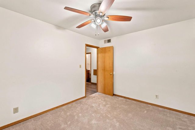 8025 N 66th STREET, Brown Deer, WI 53223