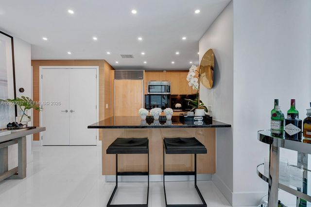 6899 Collins Ave 1109, Miami Beach, FL 33141