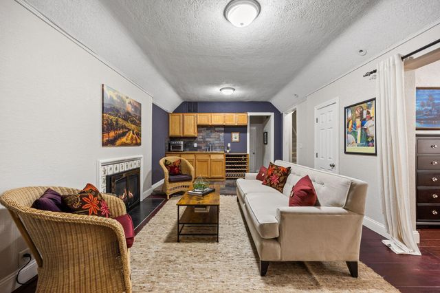 1204 Cedar Lake Road S, Minneapolis, MN 55416