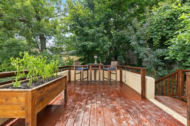 1204 Cedar Lake Road S, Minneapolis, MN 55416