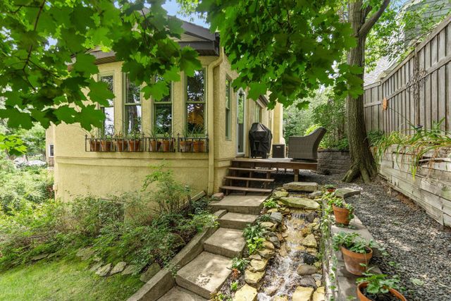 1204 Cedar Lake Road S, Minneapolis, MN 55416