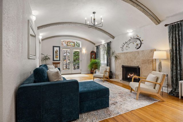 1204 Cedar Lake Road S, Minneapolis, MN 55416