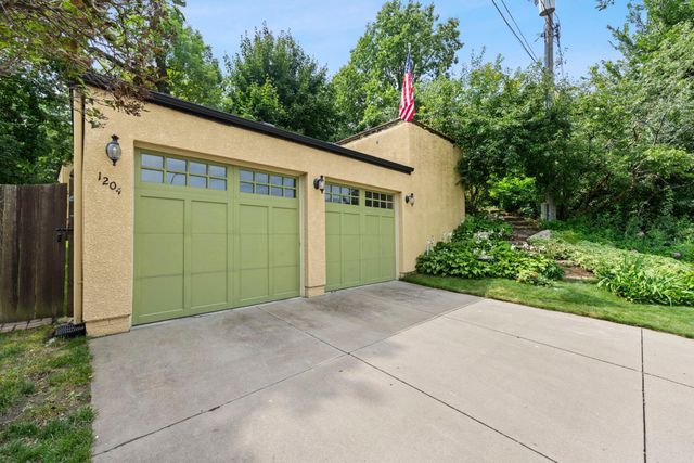 1204 Cedar Lake Road S, Minneapolis, MN 55416