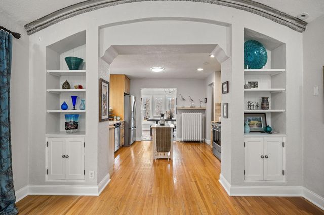 1204 Cedar Lake Road S, Minneapolis, MN 55416