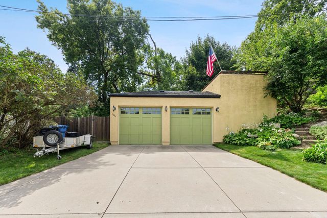 1204 Cedar Lake Road S, Minneapolis, MN 55416