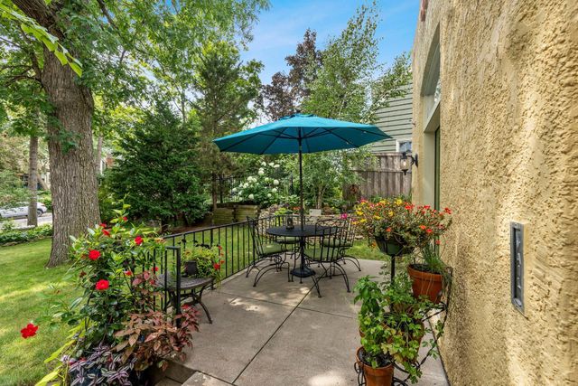 1204 Cedar Lake Road S, Minneapolis, MN 55416