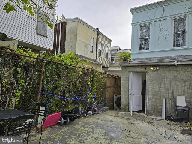 1009 W SUSQUEHANNA AVE, Philadelphia, PA 19122