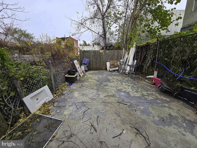 1009 W SUSQUEHANNA AVE, Philadelphia, PA 19122