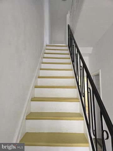 1009 W SUSQUEHANNA AVE, Philadelphia, PA 19122