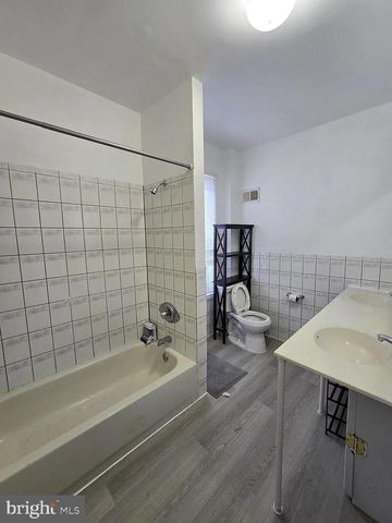 1009 W SUSQUEHANNA AVE, Philadelphia, PA 19122