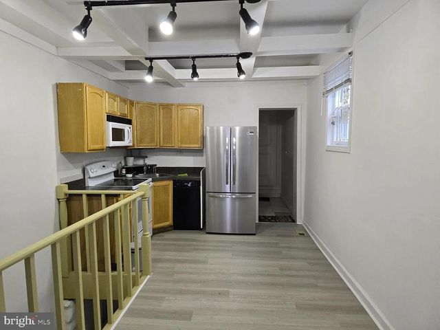 1009 W SUSQUEHANNA AVE, Philadelphia, PA 19122