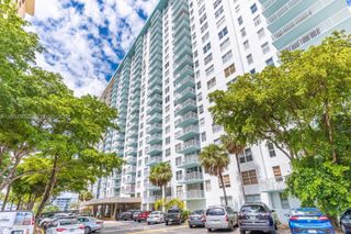301 174 Street 405, Sunny Isles Beach, FL 33160