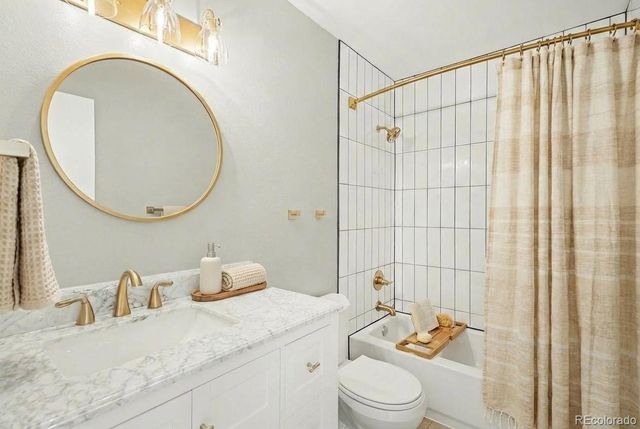 9194 E Nassau Avenue, Denver, CO 80237