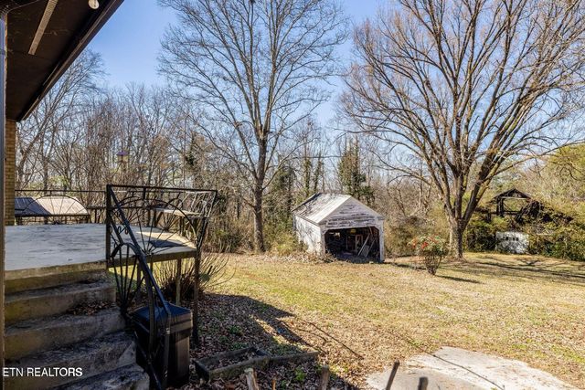43214315 Old Niles Ferry Rd, Maryville, TN 37801