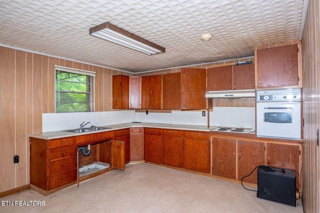 43214315 Old Niles Ferry Rd, Maryville, TN 37801